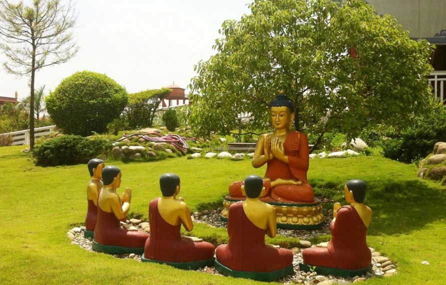 India & Nepal - Walking On The Footsteps Of Buddha